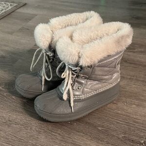 London Fog Silver Fur-Lined Boots